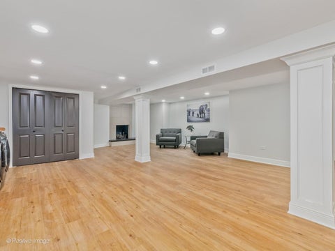 Tiny photo for 404 Tomah Avenue, Prospect Heights, IL 60070 (MLS # 12762236)