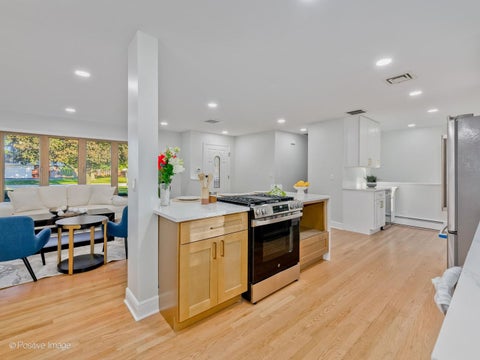 Tiny photo for 404 Tomah Avenue, Prospect Heights, IL 60070 (MLS # 12762236)