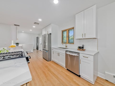 Tiny photo for 404 Tomah Avenue, Prospect Heights, IL 60070 (MLS # 12762236)