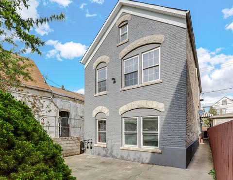 2631 S Sawyer Avenue Chicago IL 60623