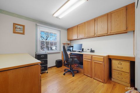 Tiny photo for 635 Verona Court, Schaumburg, IL 60193 (MLS # 12577323)