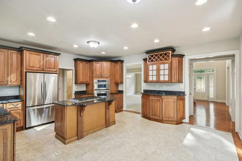 Tiny photo for 27W327 Williams Street, Winfield, IL 60190 (MLS # 12475726)