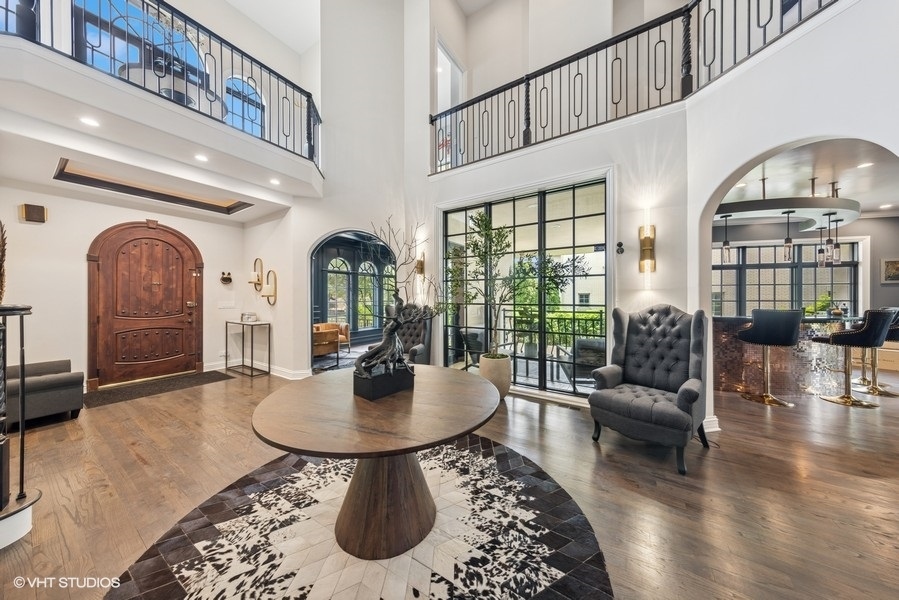 818 W 58th Street