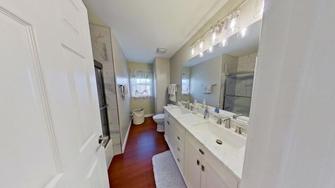 Tiny photo for 32764 N Innetowne Road, Lakemoor, IL 60051 (MLS # 12568587)