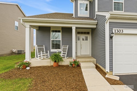 Tiny photo for 1303 Collins Drive, Elburn, IL 60119 (MLS # 12632981)