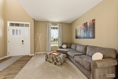 Tiny photo for 1303 Collins Drive, Elburn, IL 60119 (MLS # 12632981)