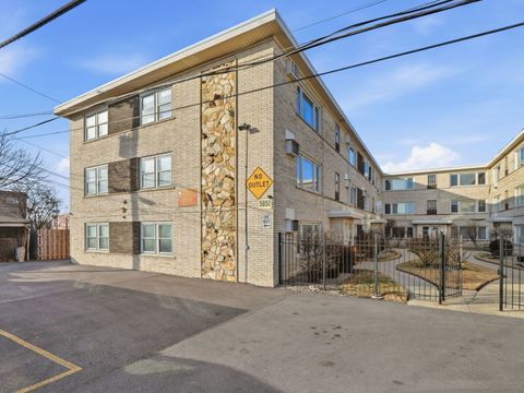 Tiny photo for 5850 W 55th Street #3F, Chicago, IL 60638 (MLS # 12571930)