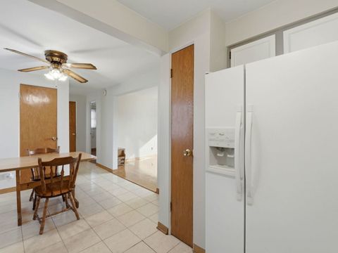Tiny photo for 5850 W 55th Street #3F, Chicago, IL 60638 (MLS # 12571930)