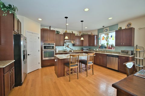 Tiny photo for 19 N Empress Drive, Hawthorn Woods, IL 60047 (MLS # 12741061)