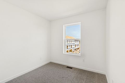 Tiny photo for 1447 Oakfield Lane, Pingree Grove, IL 60140 (MLS # 12521434)