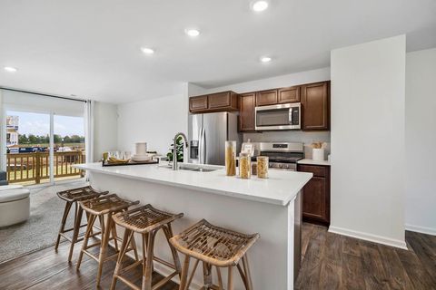 Tiny photo for 1447 Oakfield Lane, Pingree Grove, IL 60140 (MLS # 12521434)