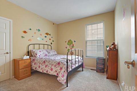 Tiny photo for 5952 Leeds Road, Hoffman Estates, IL 60192 (MLS # 12689640)