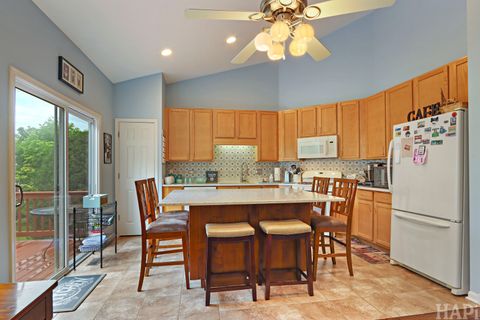 Tiny photo for 5952 Leeds Road, Hoffman Estates, IL 60192 (MLS # 12689640)