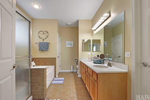 Tiny photo for 5952 Leeds Road, Hoffman Estates, IL 60192 (MLS # 12689640)