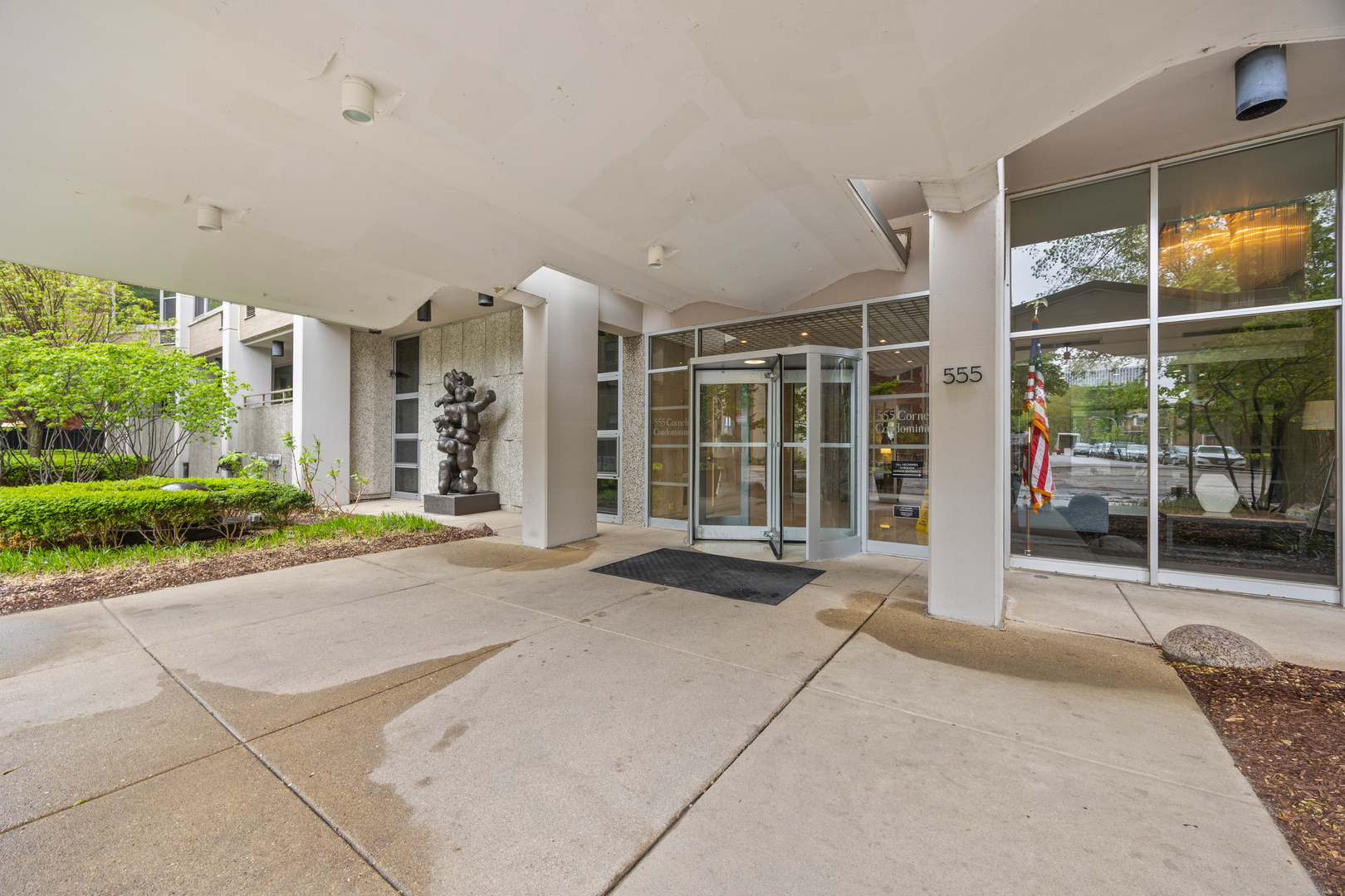 555 W Cornelia Avenue 1904