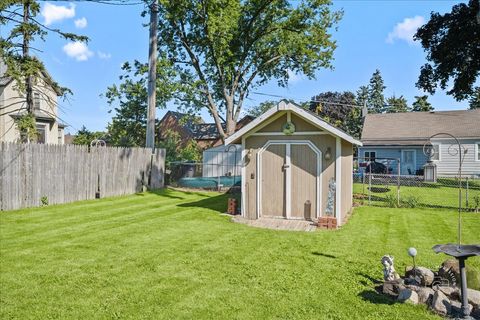 Tiny photo for 1010 Walnut Street, St. Charles, IL 60174 (MLS # 12456768)