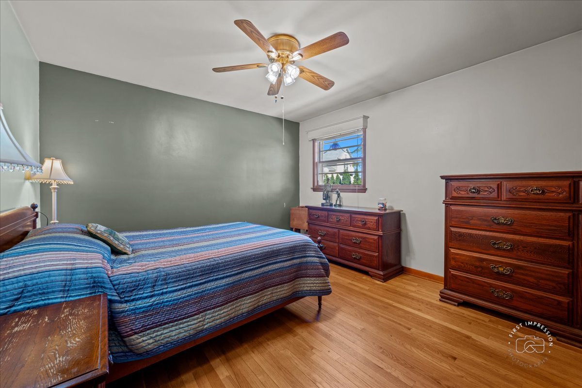 St. Charles, Illinois 60174, United States, 2 Bedrooms Bedrooms, ,2 BathroomsBathrooms,Residential,Active,199787