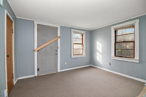 Tiny photo for 1535 & 1535 1/2 S 5th Avenue, Kankakee, IL 60901 (MLS # 12568776)