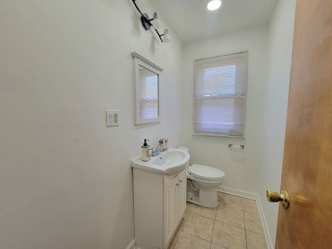 Tiny photo for 1535 & 1535 1/2 S 5th Avenue, Kankakee, IL 60901 (MLS # 12568776)