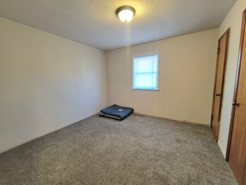 Tiny photo for 1535 & 1535 1/2 S 5th Avenue, Kankakee, IL 60901 (MLS # 12568776)