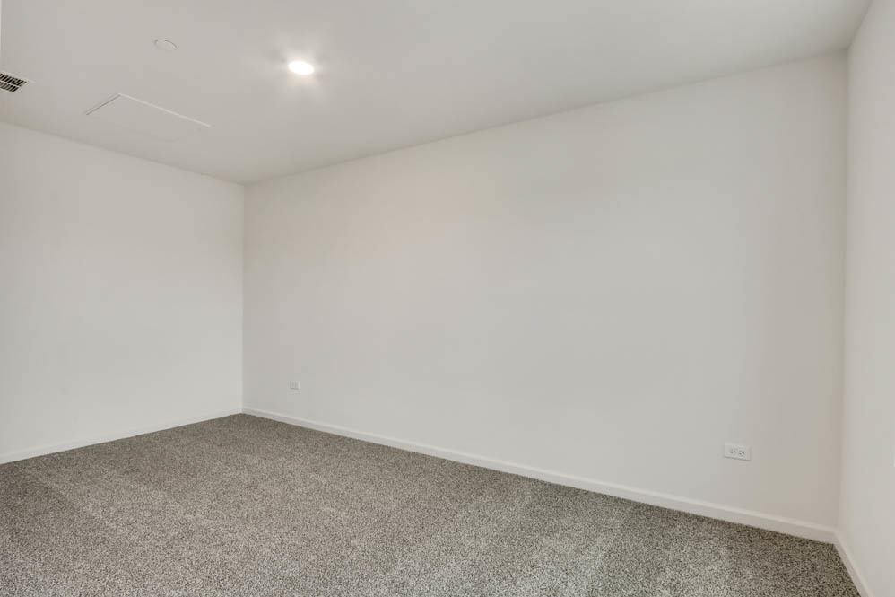 358 Bridgeview Court