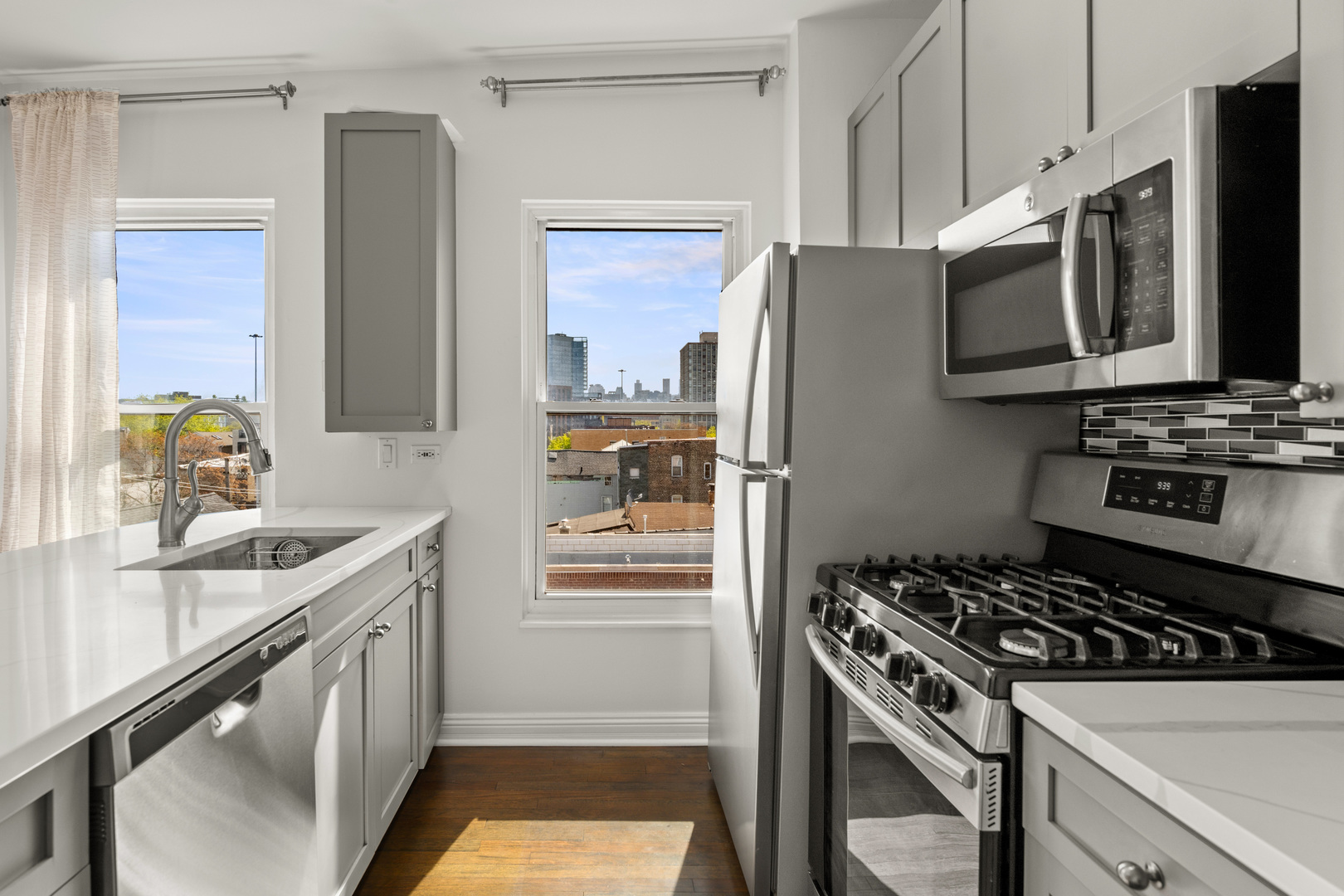 1322 W Huron Street 4N