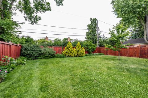 Tiny photo for 212 S Hi Lusi Avenue, Mount Prospect, IL 60056 (MLS # 12689797)