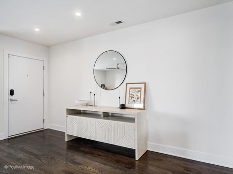 Tiny photo for 2707 W BELMONT Avenue #4W, Chicago, IL 60618 (MLS # 12618831)