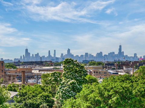 Tiny photo for 2707 W BELMONT Avenue #4W, Chicago, IL 60618 (MLS # 12618831)