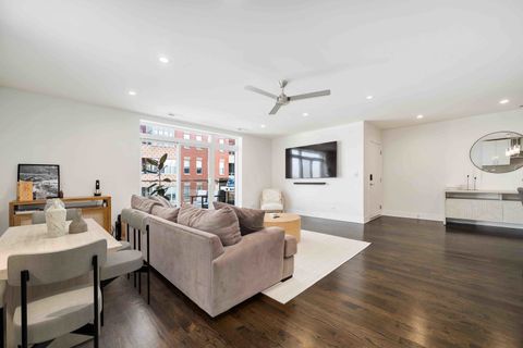 Tiny photo for 2707 W BELMONT Avenue #4W, Chicago, IL 60618 (MLS # 12618831)