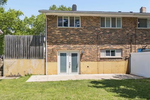 Tiny photo for 1323 Highland Avenue, Lockport, IL 60441 (MLS # 12678716)