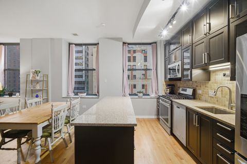 Tiny photo for 208 W Washington Street #910, Chicago, IL 60606 (MLS # 12631745)