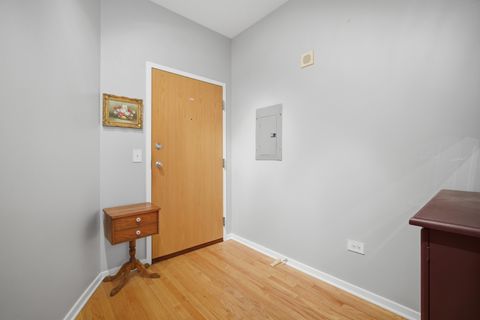 Tiny photo for 208 W Washington Street #910, Chicago, IL 60606 (MLS # 12631745)