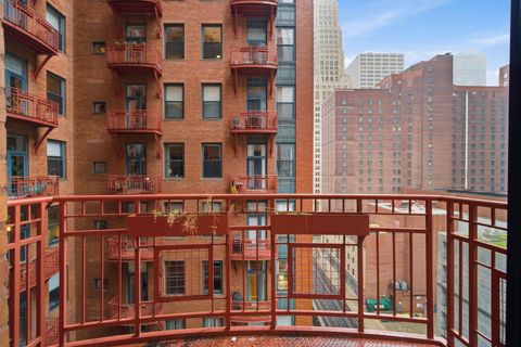 Tiny photo for 208 W Washington Street #910, Chicago, IL 60606 (MLS # 12631745)