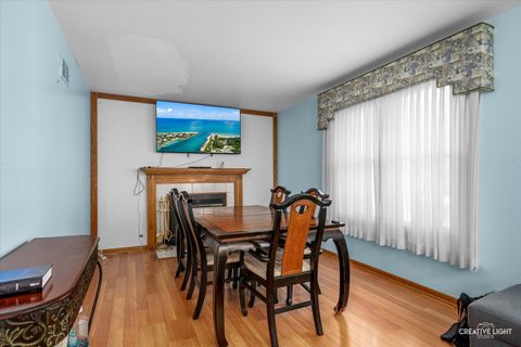 Tiny photo for 1504 Lasser Drive, Plainfield, IL 60586 (MLS # 12551023)