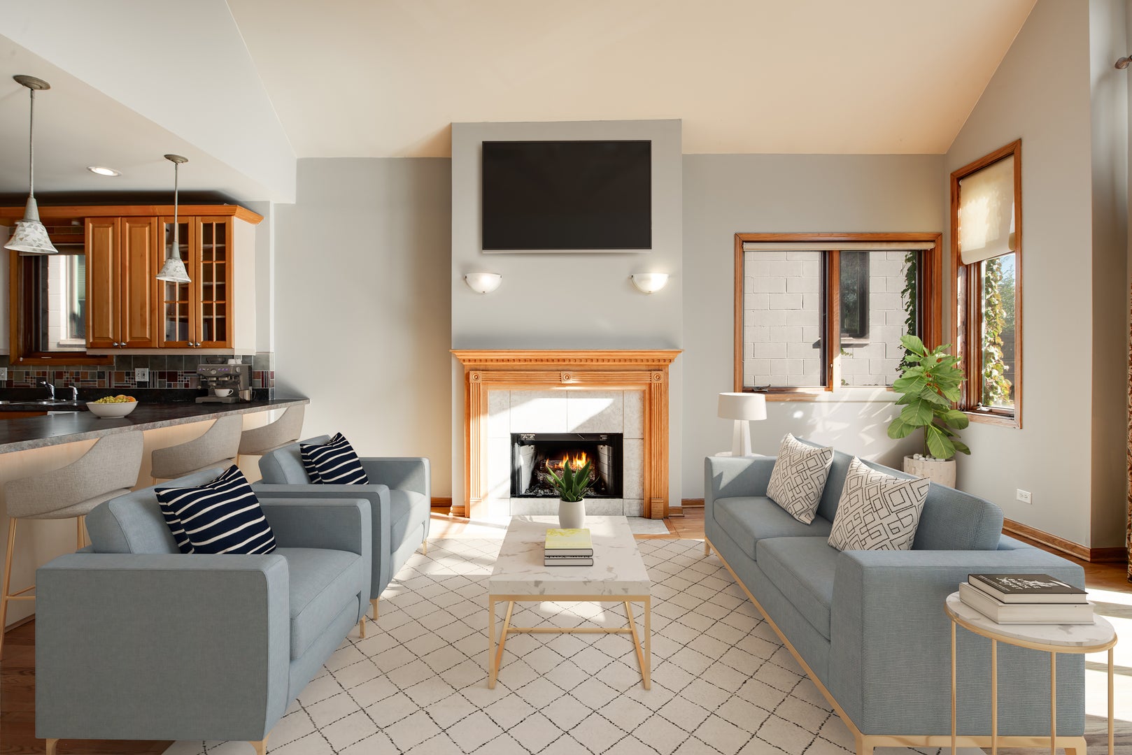 1508 W Superior Street 1