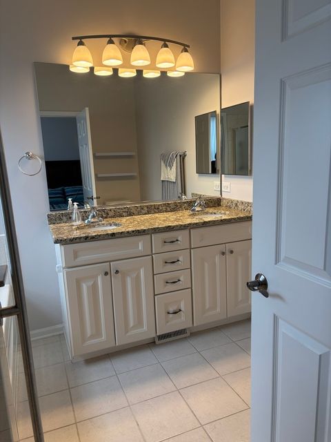 Tiny photo for 21406 Mays Lake Drive, Crest Hill, IL 60403 (MLS # 12544308)