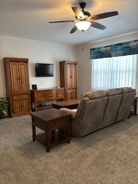 Tiny photo for 21406 Mays Lake Drive, Crest Hill, IL 60403 (MLS # 12544308)