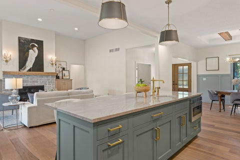 Tiny photo for 5 Bayhill Drive, Coal Valley, IL 61240 (MLS # 12768553)