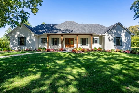 Photo of 5 Bayhill Drive, Coal Valley, IL 61240 (MLS # 12768553)