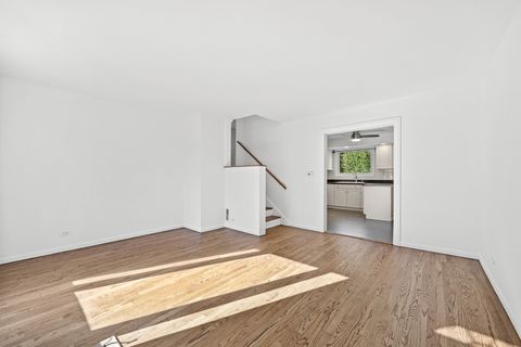 Tiny photo for 916 Grant Street, Downers Grove, IL 60515 (MLS # 12531311)