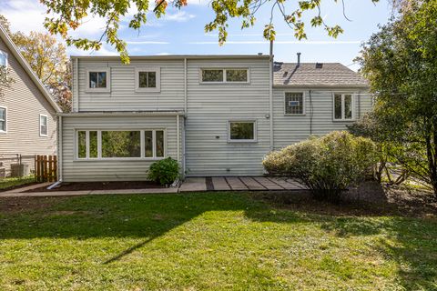 Tiny photo for 916 Grant Street, Downers Grove, IL 60515 (MLS # 12531311)