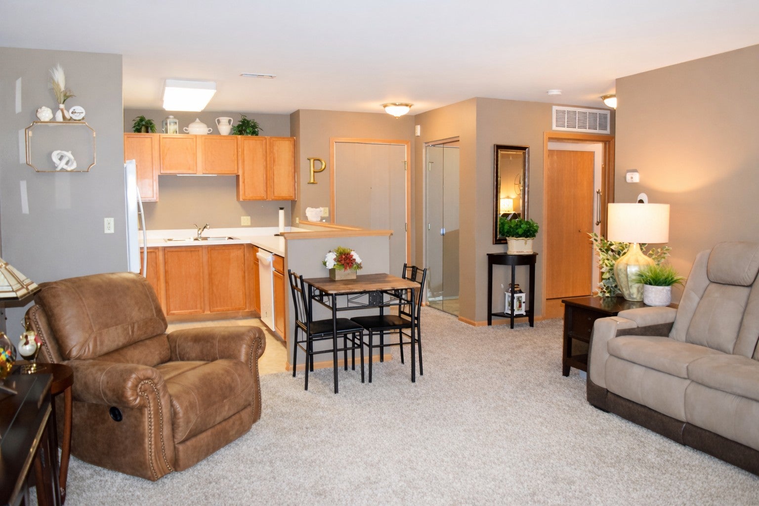 801 N Mclean Boulevard 258
