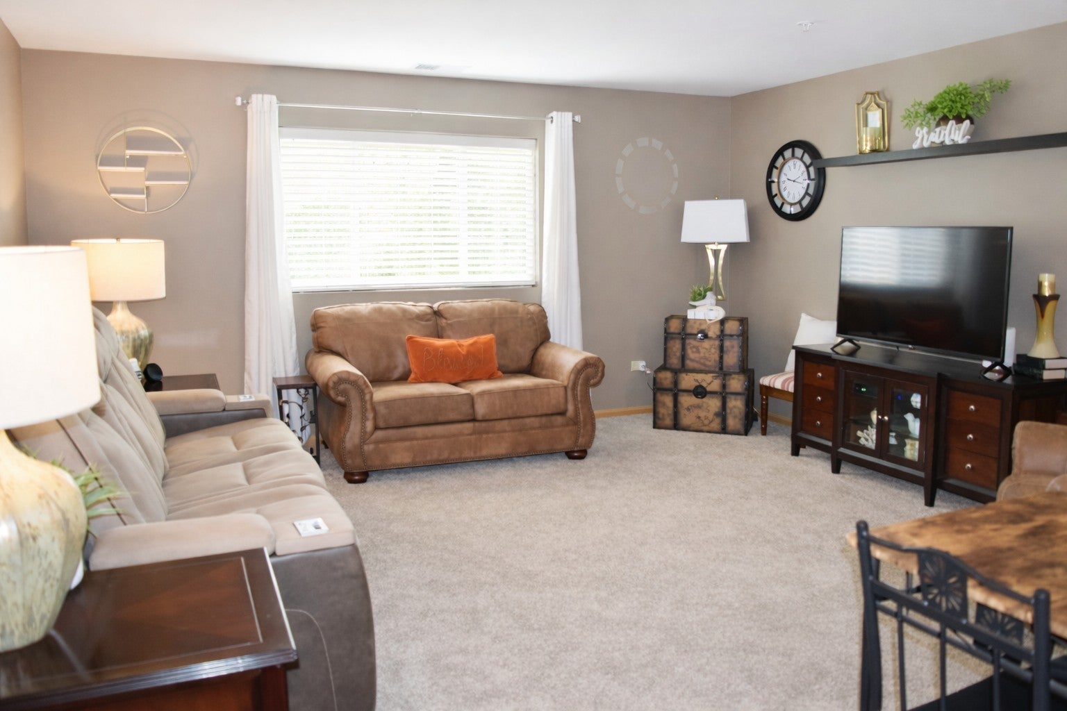 801 N Mclean Boulevard 258