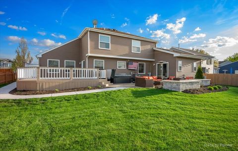 Tiny photo for 1425 Iris Avenue, Carol Stream, IL 60188 (MLS # 12622924)