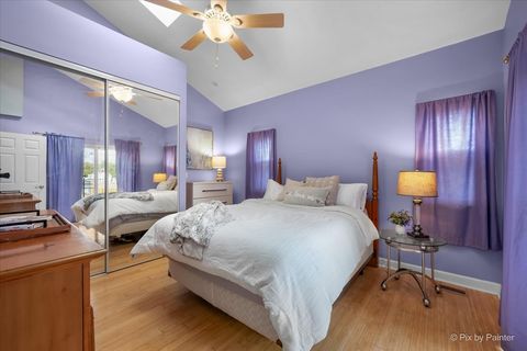 Tiny photo for 1425 Iris Avenue, Carol Stream, IL 60188 (MLS # 12622924)