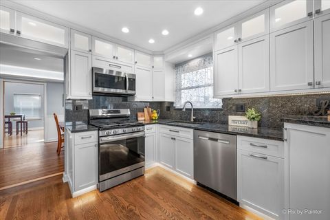 Tiny photo for 1425 Iris Avenue, Carol Stream, IL 60188 (MLS # 12622924)