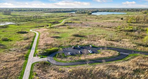 Tiny photo for 1425 Iris Avenue, Carol Stream, IL 60188 (MLS # 12622924)