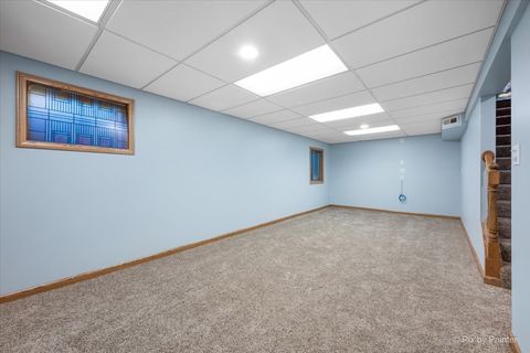 Tiny photo for 1425 Iris Avenue, Carol Stream, IL 60188 (MLS # 12622924)