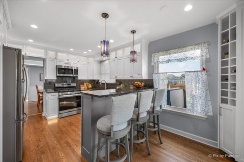 Tiny photo for 1425 Iris Avenue, Carol Stream, IL 60188 (MLS # 12622924)